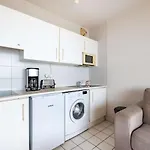 Rustique Face A La A Avec Balcon - Fr-1-2-294 Apartmán