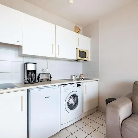 Rustique Face A La A Avec Balcon - Fr-1-2-294 Apartment